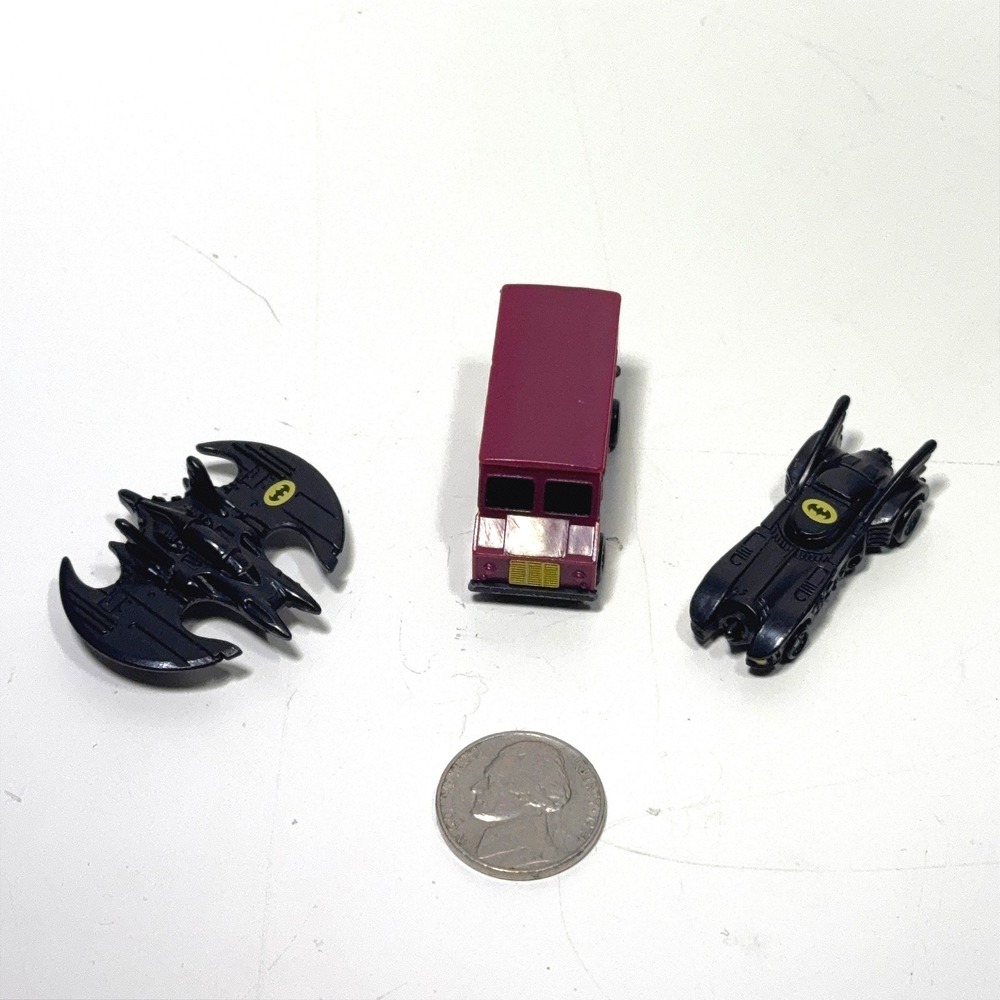ERTL 1989 Batman Batmobile Batwing Joker Van Diecast/Plastic Vehicle Set